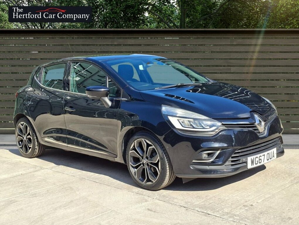 Renault Clio 1.5L Signature Nav Black