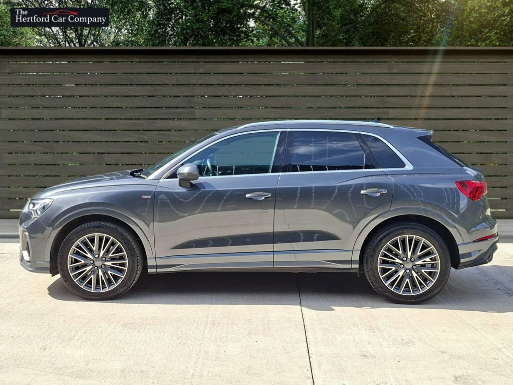 Audi Q3 2L S Line ST19YES Grey #4