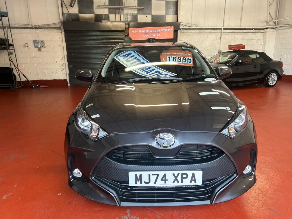 Toyota Yaris Hatchback 1.5 Vvt-h Icon E-cvt Euro 6 Ss 2 MJ74XPA Grey #6