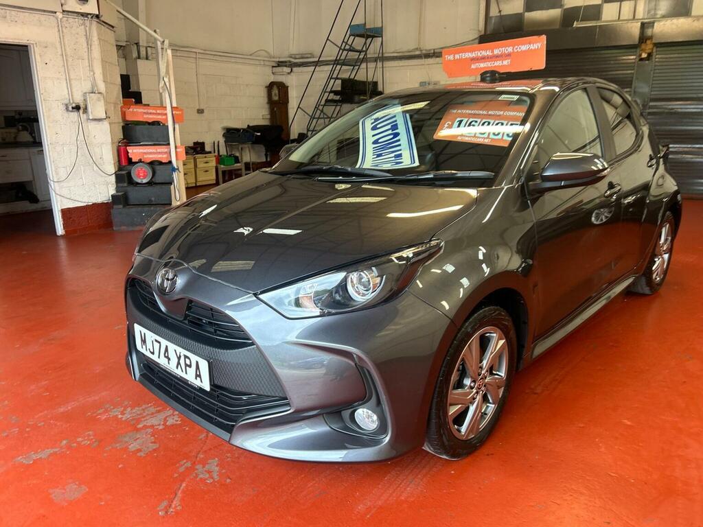 Toyota Yaris Hatchback 1.5 Vvt-h Icon E-cvt Euro 6 Ss 2 MJ74XPA Grey #3