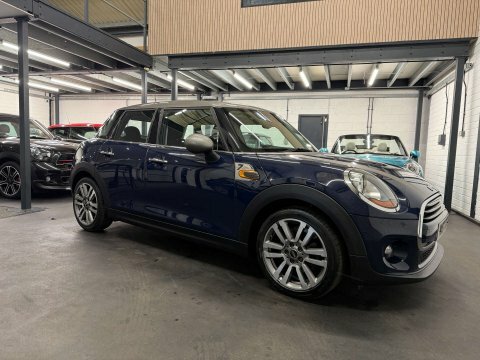 Mini Hatch 1.5 Cooper Seven Blue
