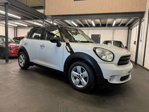 Mini Countryman 1.6 Countryman Cooper White