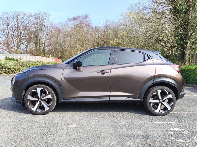 Nissan Juke Dig-t Tekna NG21RZR Brown #3