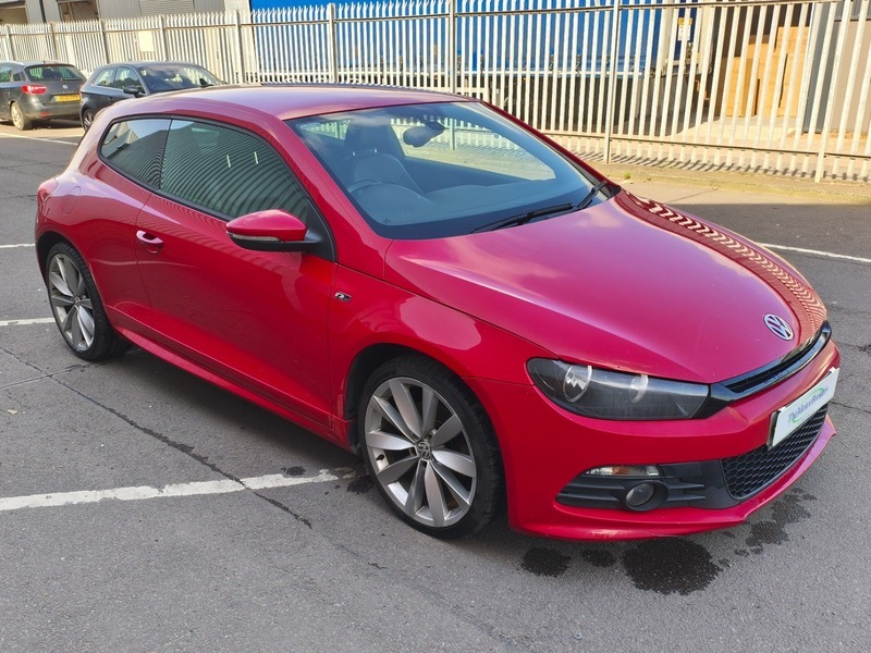Volkswagen Scirocco R Line Tdi Red #4