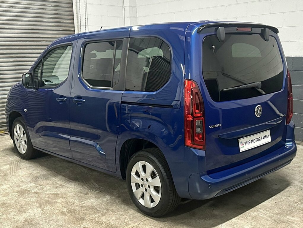 Vauxhall Combo Life 1.5 Turbo D Se FP72PWV Blue #5