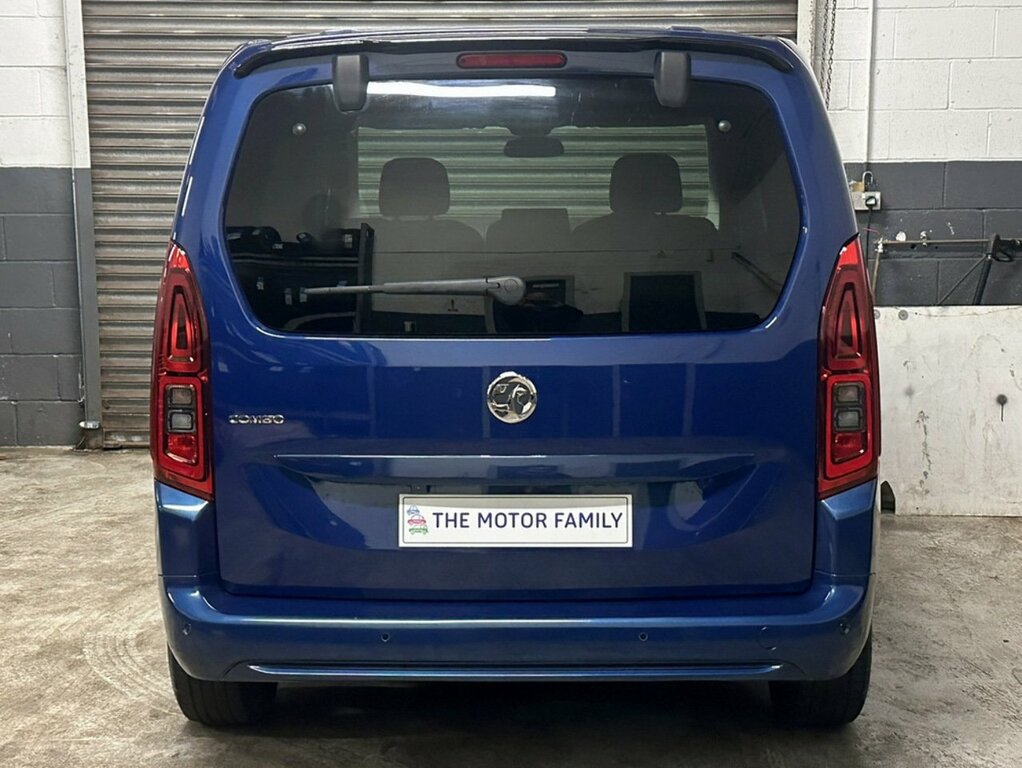 Vauxhall Combo Life 1.5 Turbo D Se FP72PWV Blue #6