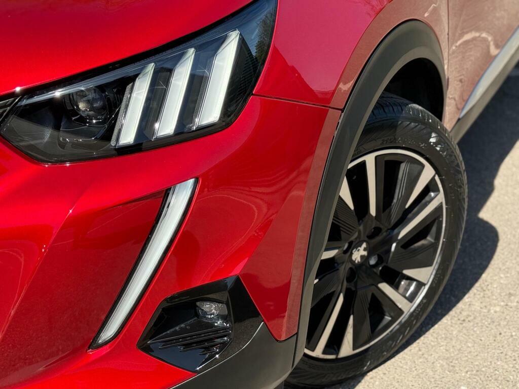 Peugeot 2008 1.2 Puretech Gt Line Eat Euro 6 S S SB70CFP Red #2