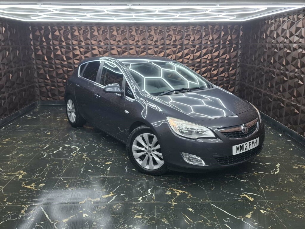 Vauxhall Astra Elite Cdti MW12FYH #2