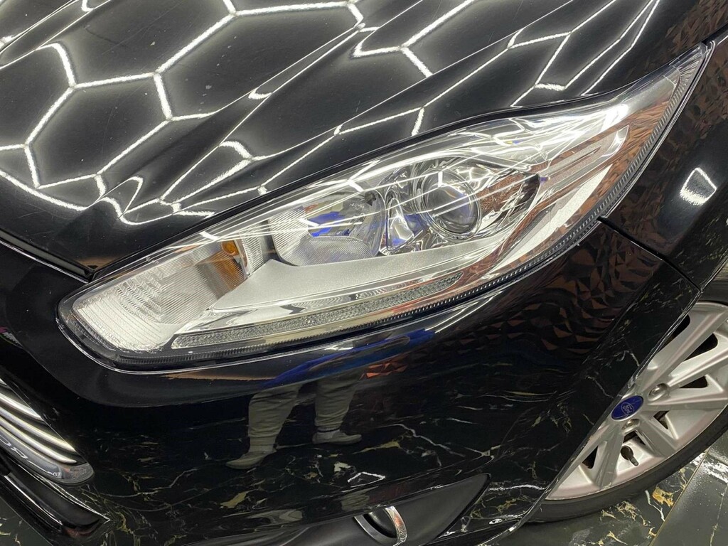Ford Fiesta Titanium T CA66NJJ  #5