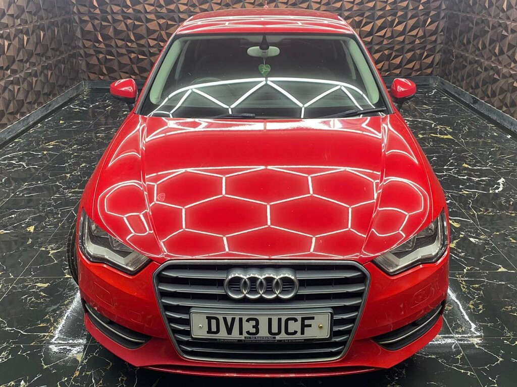 Audi A3 Sportback Se Tdi DV13UCF  #2