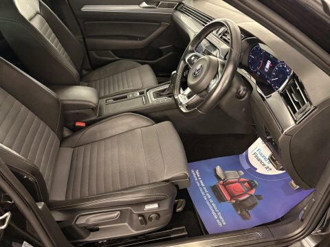 Volkswagen Passat 2.0 Tdi R-line BA19XEB #3