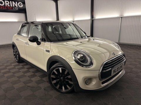 Mini Hatch 1.5 Cooper Classic HL19UHC #2