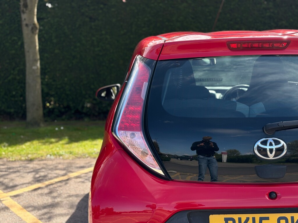 Toyota Aygo Hatchback DK15OKC Red #3