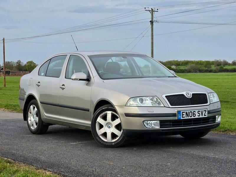 Skoda Octavia 1.6 Fsi Elegance Tiptronic Beige #6
