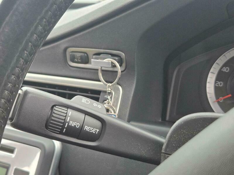 Volvo S80 2.4 D5 Se Lux Geartronic Euro 5 Silver #24