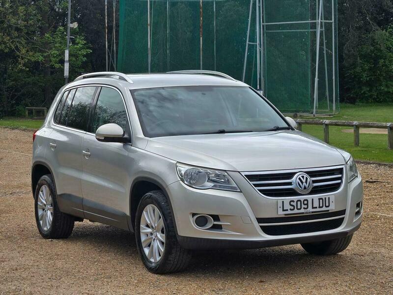 Volkswagen Tiguan 2.0 Tdi Se 4Wd SG09HUM Silver #6