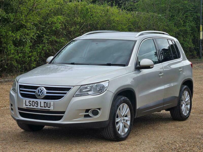 Volkswagen Tiguan 2.0 Tdi Se 4Wd SG09HUM Silver #3