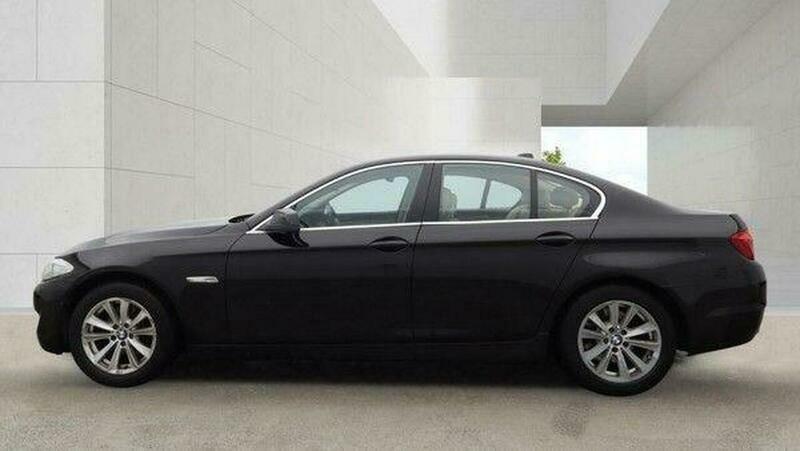 BMW 5 Series 2.0 520D Se Steptronic SB60DPE Black #4