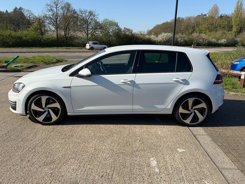 Volkswagen Golf 2.0 Tsi Bluemotion Tech Gti Performance Hatchback PK15MUA White #4