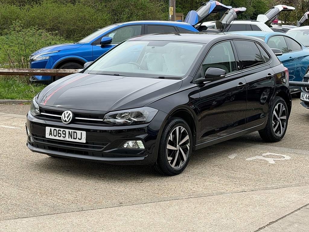 Volkswagen Polo 1.0 Evo Beats Hatchback Euro 6 AO69NDJ Black #2