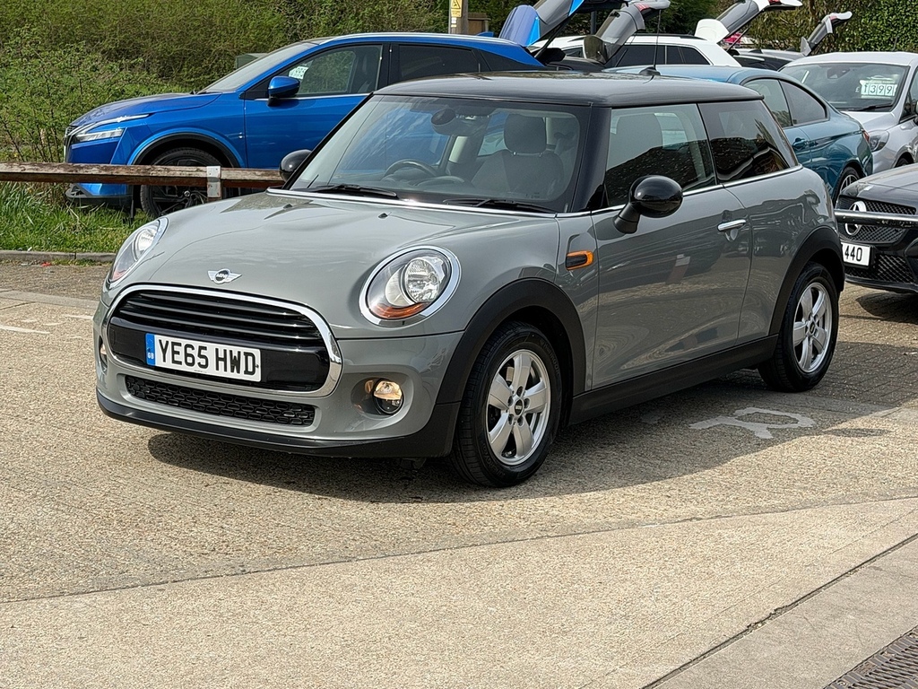 Mini Hatch 1.5 Cooper Hatchback Euro 6 Ss YE65HWD Grey #2