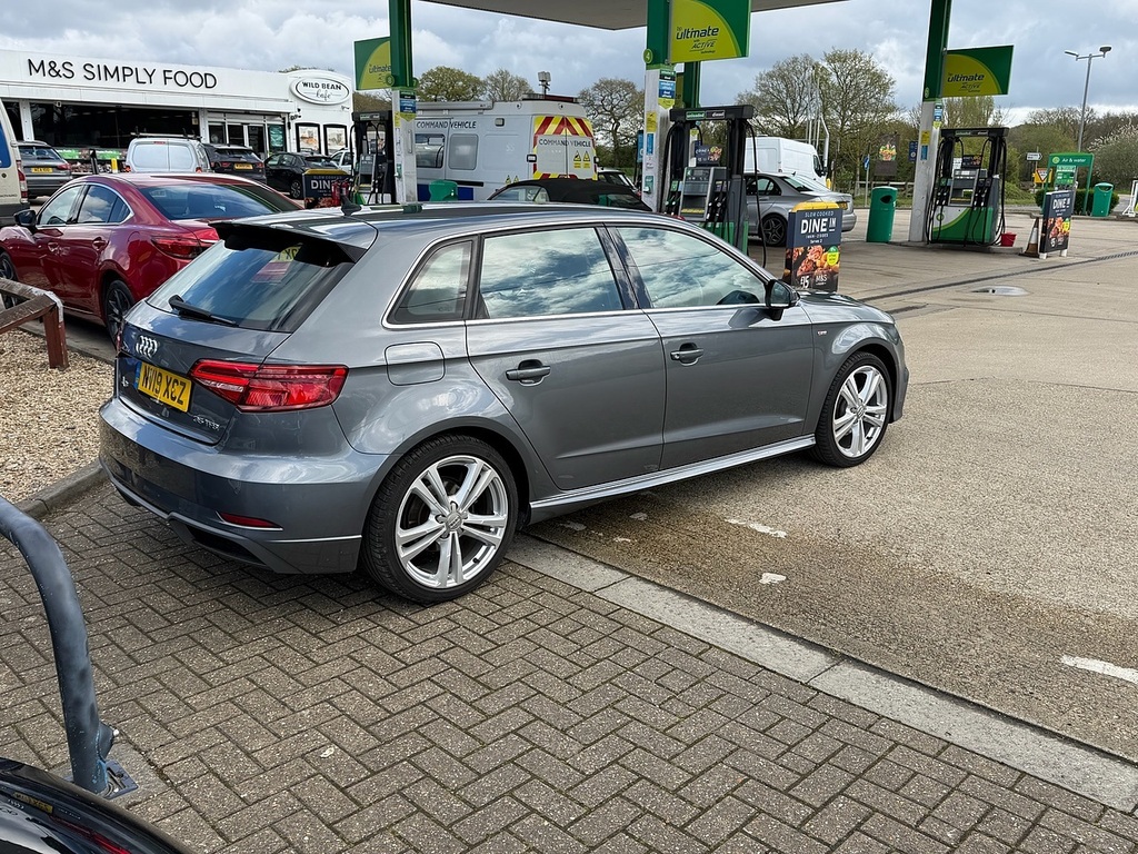 Audi A3 1.5 Tfsi Cod 35 S Line Sportback S Tron Grey #5