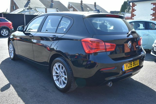 BMW 1 Series 118I Se Business Hatchback YC19BEO Black #6
