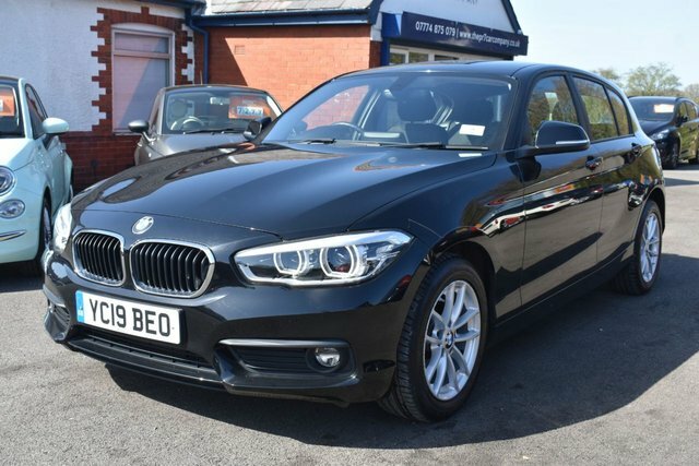 BMW 1 Series 118I Se Business Hatchback YC19BEO Black #3