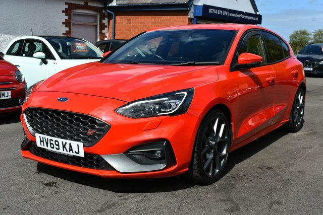 Ford Focus Ecoboost St Hatchback Red #3