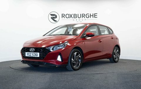 Hyundai I20 Hatchback YGZ5361 Red #3
