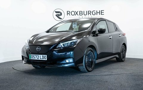 Nissan Leaf Hatchback DS72LDO Black #3