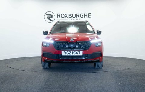 Skoda Kamiq Suv YGZ1547 Red #2