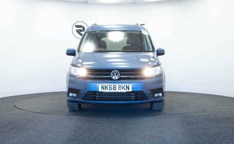 Volkswagen Caddy Maxi Life Mpv NK68BKN Blue #2