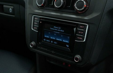Volkswagen Caddy Life Tsi White #22