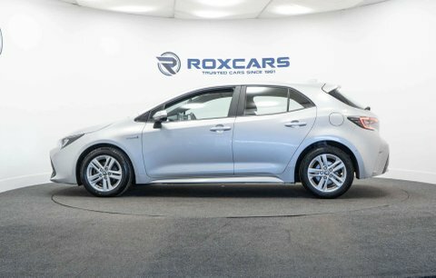Toyota Corolla Hatchback SGZ2529 Silver #4