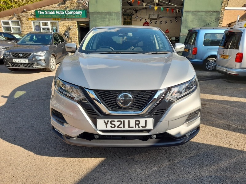 Nissan Qashqai Dig-t Acenta Premium Dct YS21LRJ Silver #2