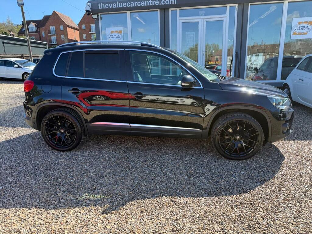 Volkswagen Tiguan Suv 2.0 Tdi Bluemotion Tech Match 4Wd Euro 5 Ss SV14VNR Black #2