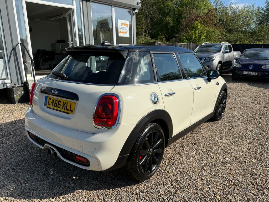 Mini Hatch Hatchback 2.0 Cooper Sd Euro 6 Ss 201666 CV66KLL White #3