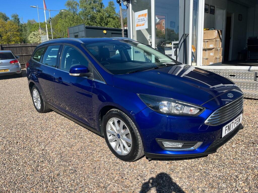 Ford Focus Estate 1.0T Ecoboost Titanium Euro 6 Ss Blue