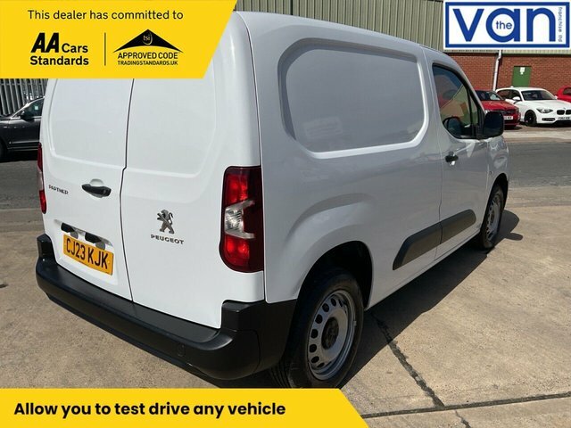 Peugeot Partner 1.5 Bluehdi 1000 Professional Premium Standard P CJ23KJK White #3