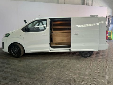 Vauxhall Vivaro 2023 73 2.0 DS73EBA White #6