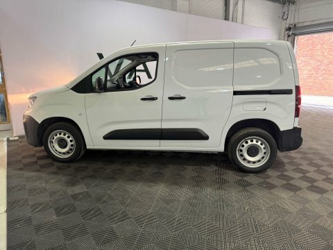 Peugeot Partner 2023 23 1.5 YK23TFR White #4