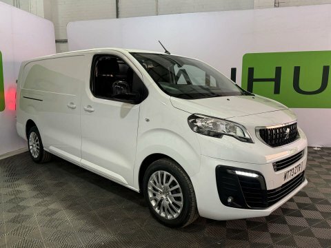 Peugeot Expert 2023 73 1.5 White