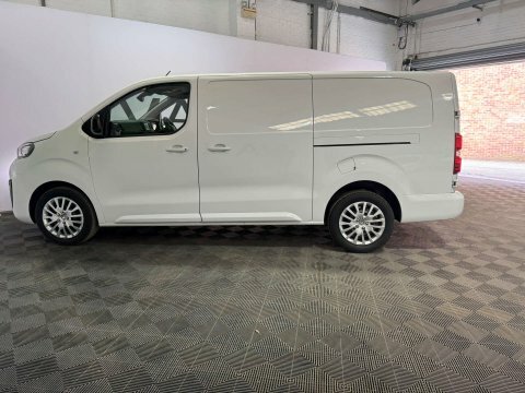 Peugeot Expert 2023 73 1.5 MT73ZTR White #3