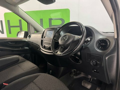 Mercedes-Benz Vito 2021 71 2.0 KM71OYJ White #2