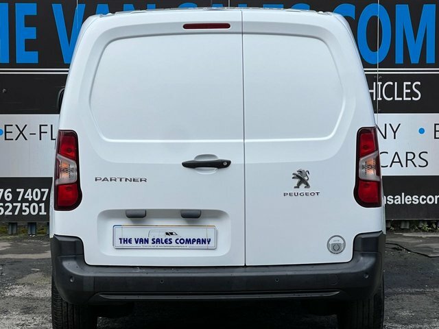 Peugeot Partner Mpv NV21BKG White #5
