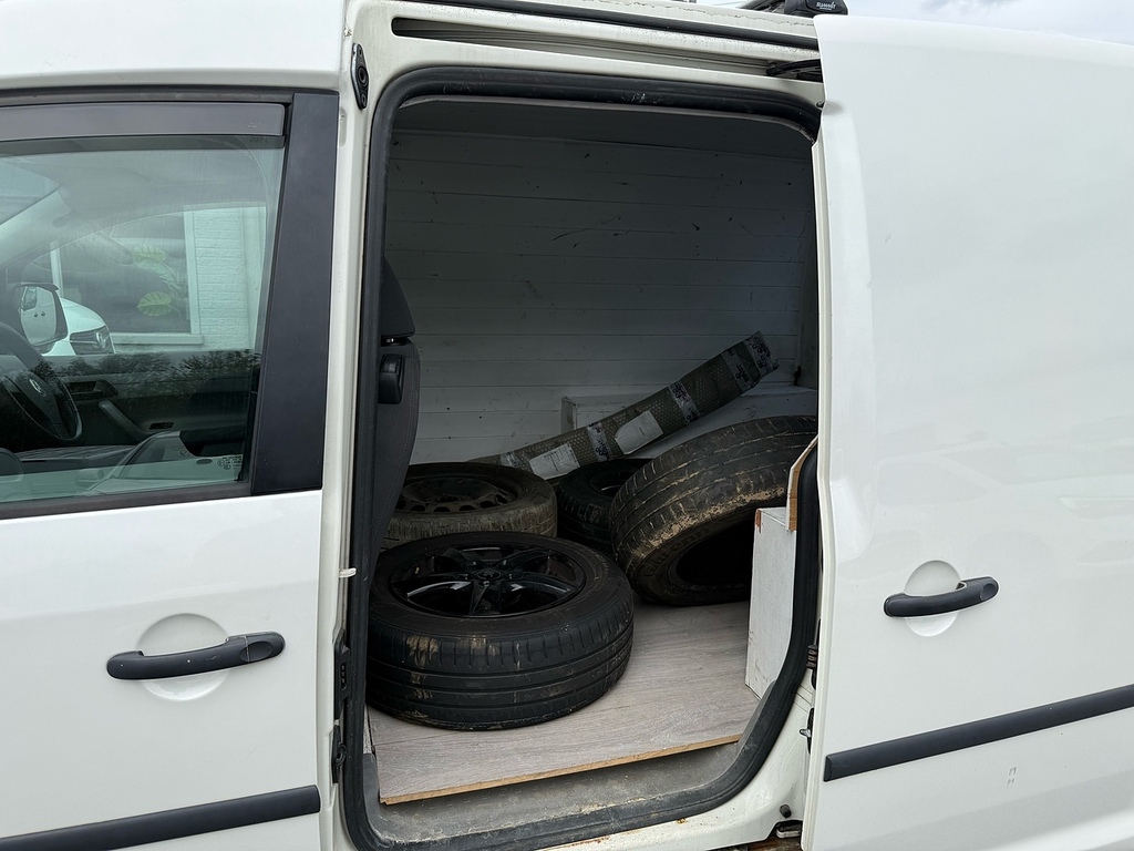 Volkswagen Caddy Tdi Blue #9
