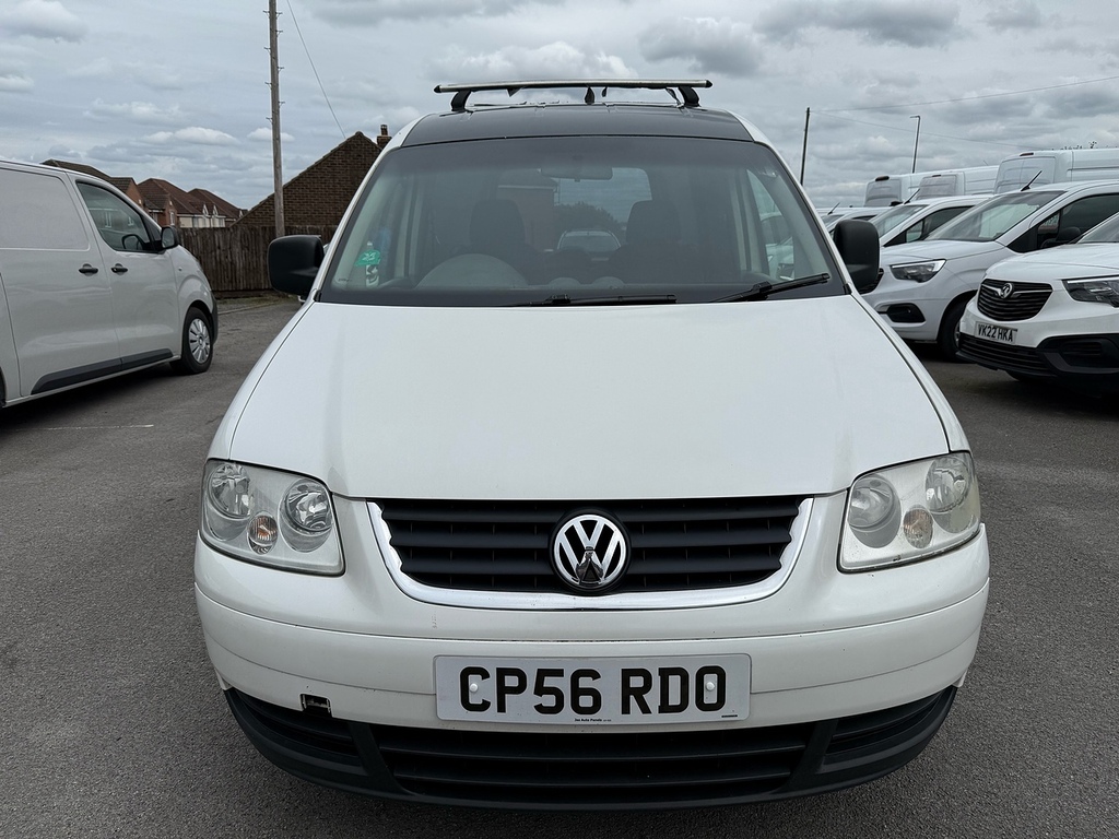 Volkswagen Caddy Tdi Blue #2