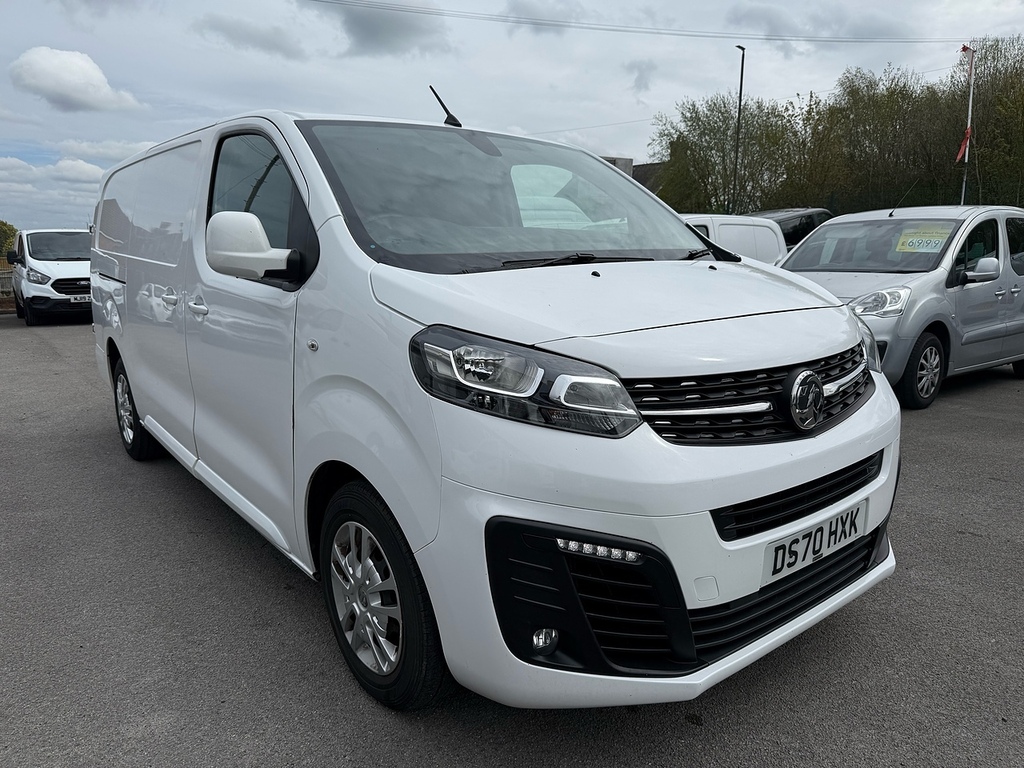 Vauxhall Vivaro 1.5 Turbo D 2900 Sportive Lwb Air Con Sat Nav Van DS70HXK White #3