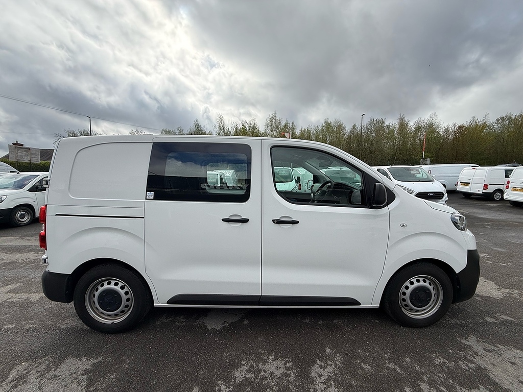 Peugeot Expert 1.5 Bluehdi 1000 Professional Combi 6 Seats Air Co White #4
